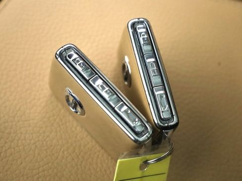 Used 2020 Volvo V60 T5 Cross Country w/ Protection Package Premier image 41