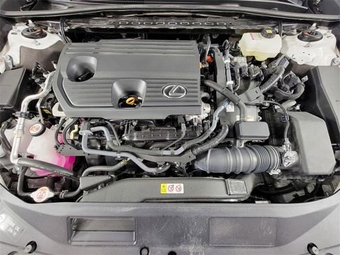 Used 2024 Lexus ES 300h w/ Luxury Package image 42