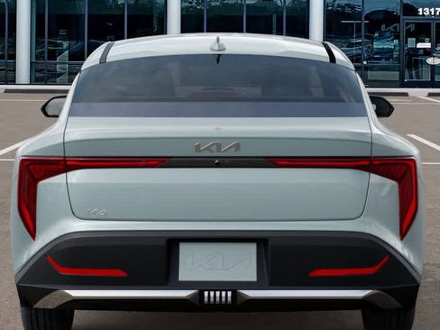 New 2025 Kia K4 LXS image 13
