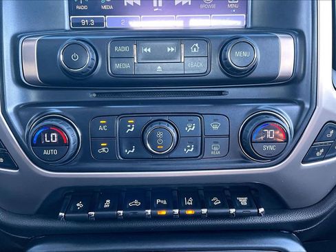 Used 2017 GMC Sierra 2500 Denali w/ Duramax Plus Package AWD/4WD image 34