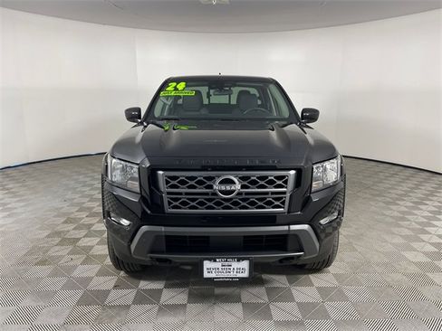 Used 2024 Nissan Frontier SV w/ Technology Package image 25