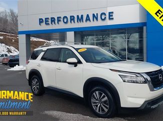 Used 2022 Nissan Pathfinder SL w/ SL Black Package video 1