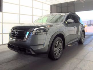 Used 2025 Nissan Pathfinder SV w/ SV Premium Package FWD video 1