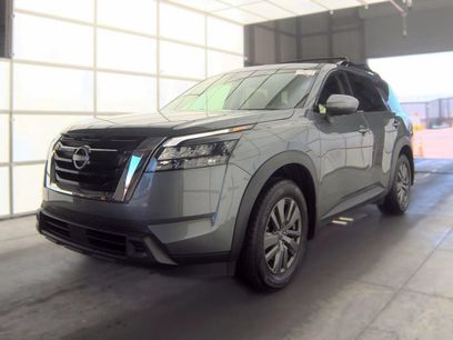 Used 2025 Nissan Pathfinder SV w/ SV Premium Package
