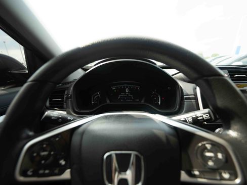 Used 2020 Honda CR-V LX image 15