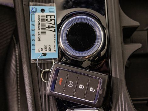New 2026 Jeep Cherokee Laredo AWD/4WD image 26