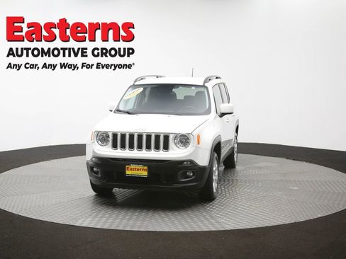 Used 2017 Jeep Renegade Latitude w/ Cold Weather Group AWD/4WD image 56