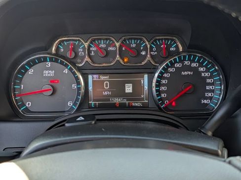 Used 2018 Chevrolet Tahoe LT RWD image 23