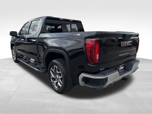 Used 2022 GMC Sierra 1500 SLT AWD/4WD image 5