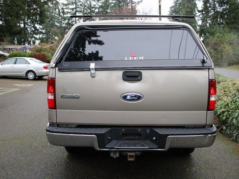 Used 2005 Ford F150 Lariat image 11