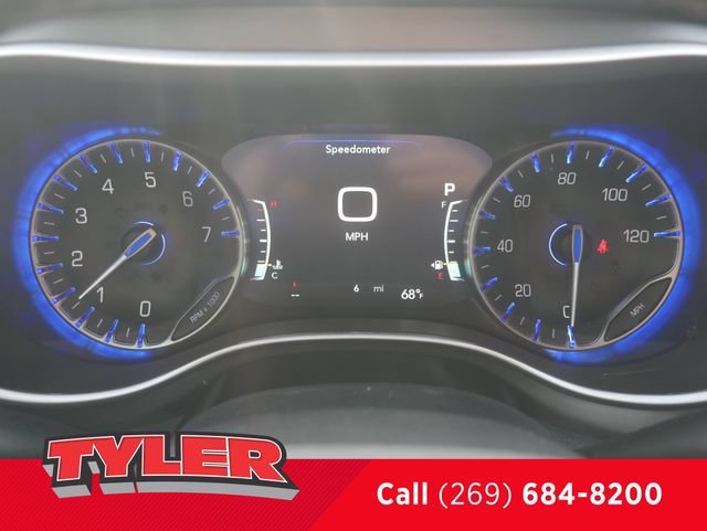 New 2027 Chrysler Pacifica Select FWD image 46