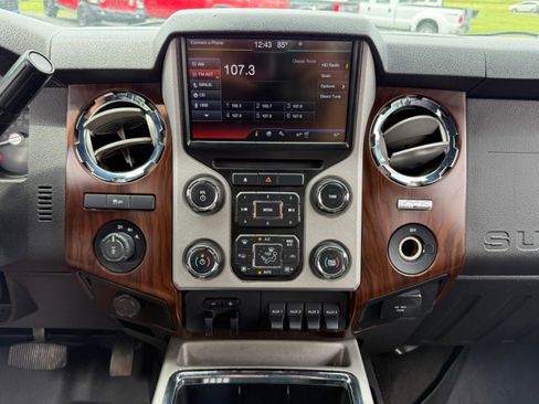 Used 2013 Ford F250 Lariat w/ Lariat Ultimate Pkg AWD/4WD image 13