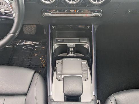 Certified 2022 Mercedes-Benz GLA 250 4MATIC w/ Premium Package Lite image 6