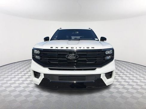 Used 2025 Ford Expedition Max Platinum w/ Stealth Performance Package image 2