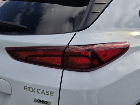 Used 2023 Hyundai Kona SEL w/ Cargo Package image 9