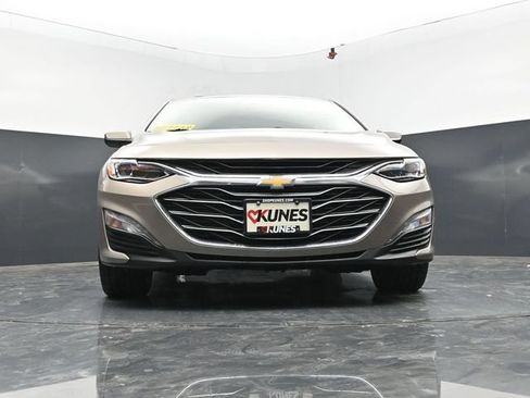 Used 2024 Chevrolet Malibu LT FWD image 40