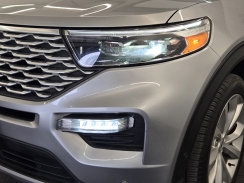 Certified 2023 Ford Explorer Platinum image 8