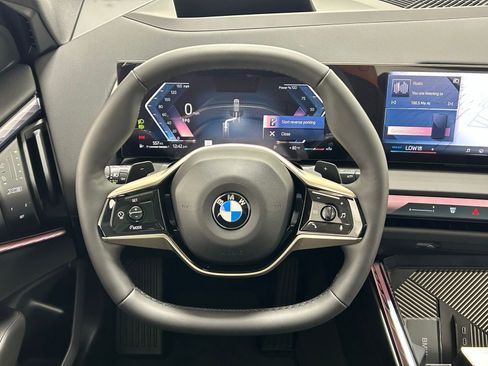 Used 2025 BMW X3 xDrive30i w/ Premium Package image 12