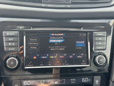 Used 2020 Nissan Rogue SL image 26