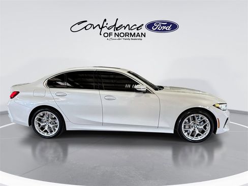 Used 2025 BMW 330i Sedan image 10