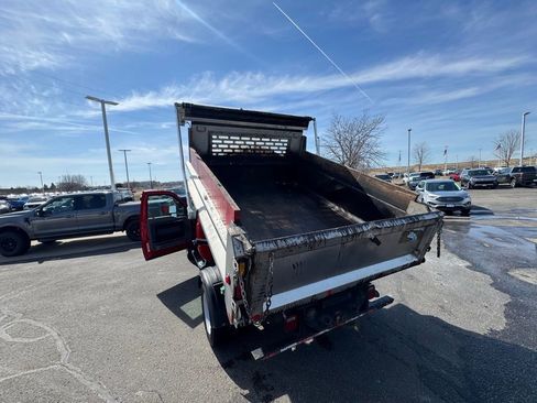 Used 2013 Ford F550 4x4 Regular Cab Super Duty w/ Payload Upgrade Pkg image 11