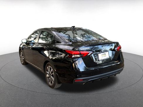 Used 2025 Nissan Versa SV w/ Trunk Package image 5