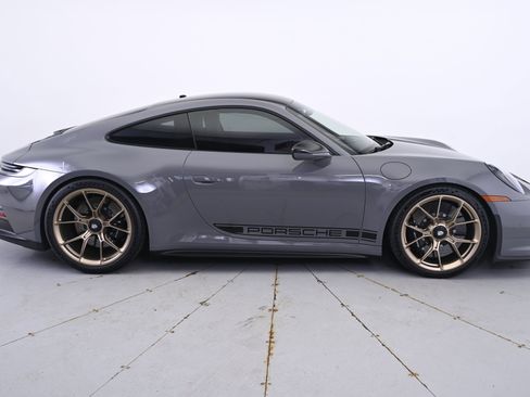 Used 2022 Porsche 911 GT3 image 8