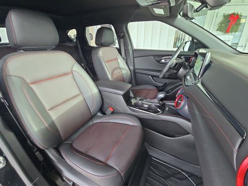 Used 2023 Chevrolet Blazer RS w/ Driver Confidence II Package image 28