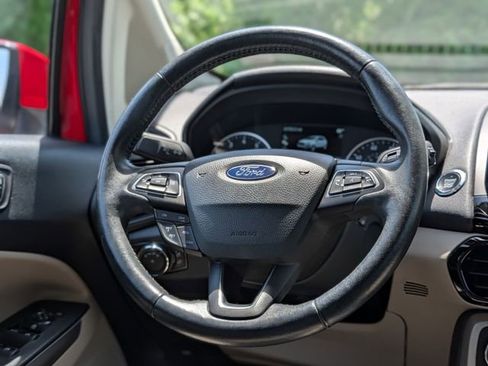 Used 2021 Ford EcoSport Titanium FWD image 14
