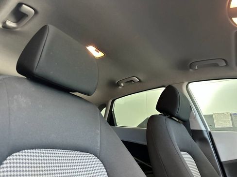 Used 2020 Hyundai Kona SE image 16