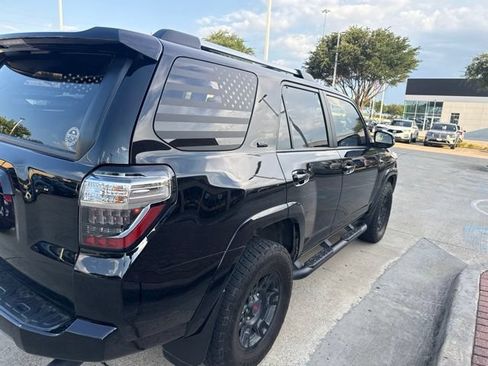 Used 2023 Toyota 4Runner SR5 Premium w/ Moonroof Package AWD/4WD image 4