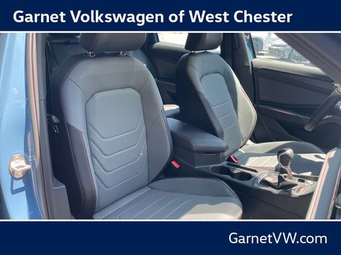 New 2026 Volkswagen Jetta GLI Autobahn FWD image 32