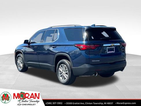Certified 2023 Chevrolet Traverse LT FWD image 4