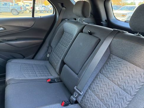 Used 2023 Chevrolet Equinox LT image 28