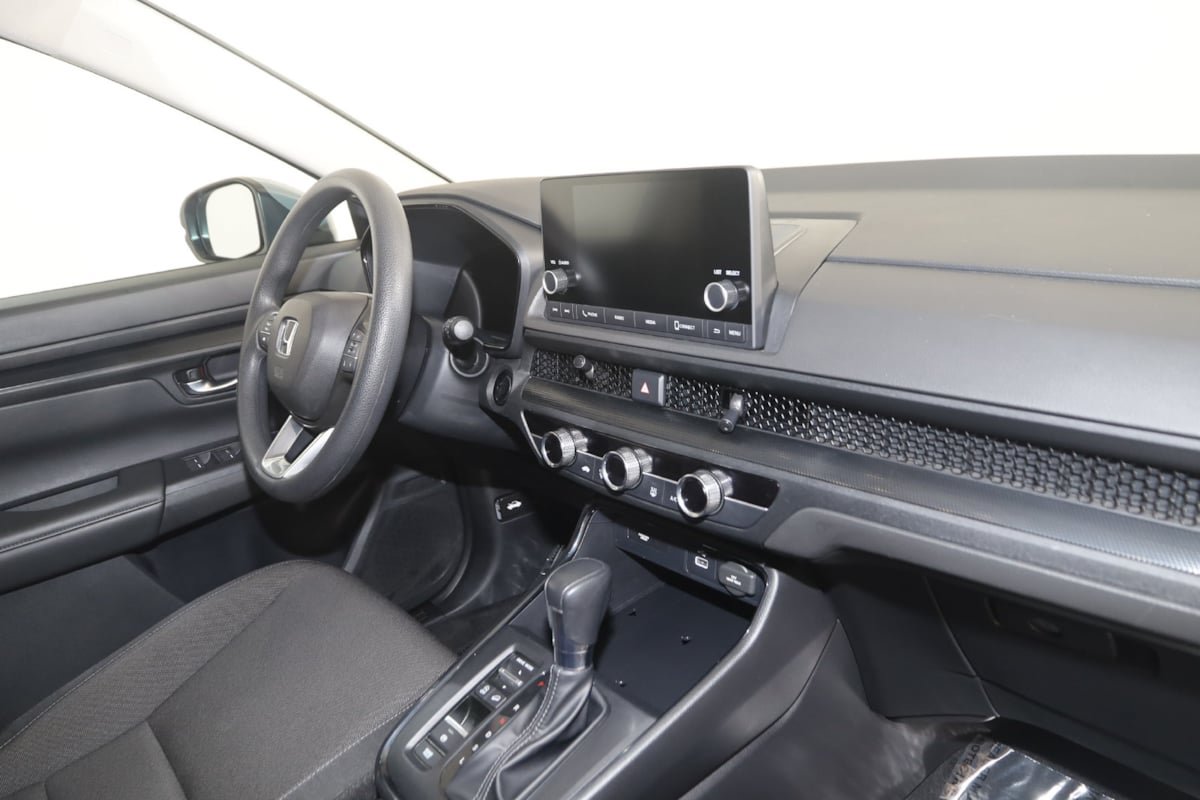 Used 2024 Honda CR-V LX image 30