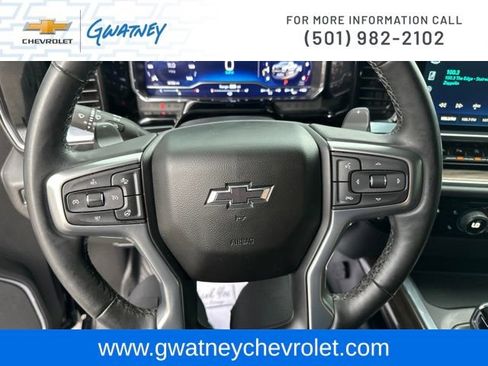 Used 2024 Chevrolet Silverado 1500 LT Trail Boss w/ LT Trail Boss Premium Package AWD/4WD image 18