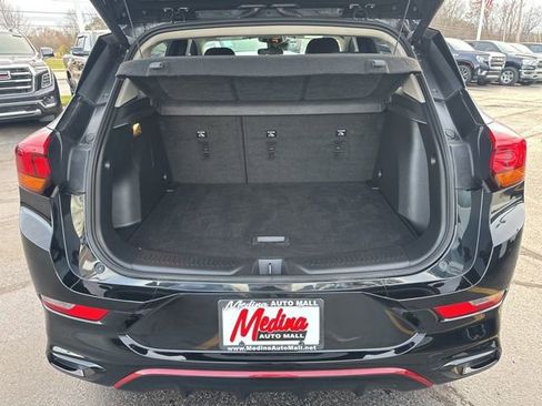 Used 2023 Buick Encore GX Select w/ Sport Touring Package image 21