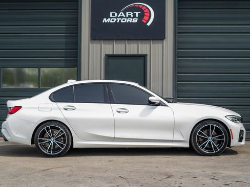 Used 2020 BMW 330i xDrive Sedan w/ M Sport Package AWD/4WD image 8