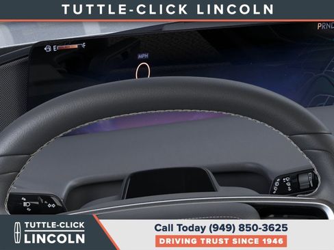 New 2026 Lincoln Navigator Reserve AWD/4WD image 13