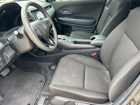 Used 2016 Honda HR-V LX image 11