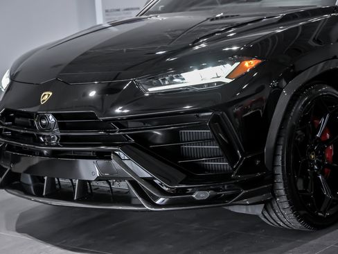Used 2023 Lamborghini Urus Performante image 6
