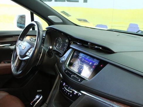 Used 2020 Cadillac XT5 Sportv image 10