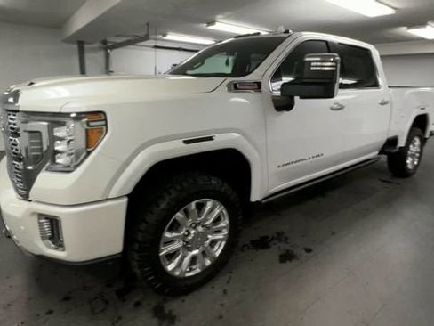 Certified 2022 GMC Sierra 2500 Denali AWD/4WD image 4