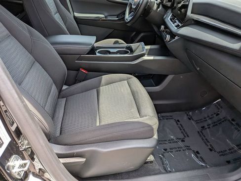 Used 2025 Chevrolet Equinox LT AWD/4WD image 25