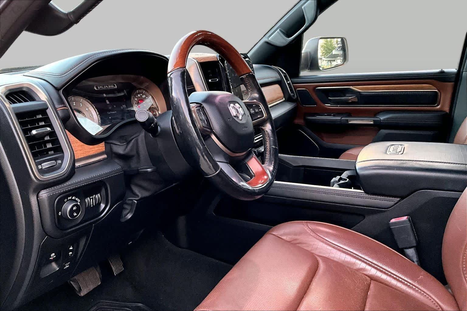 Used 2019 RAM 1500 Limited AWD/4WD image 18