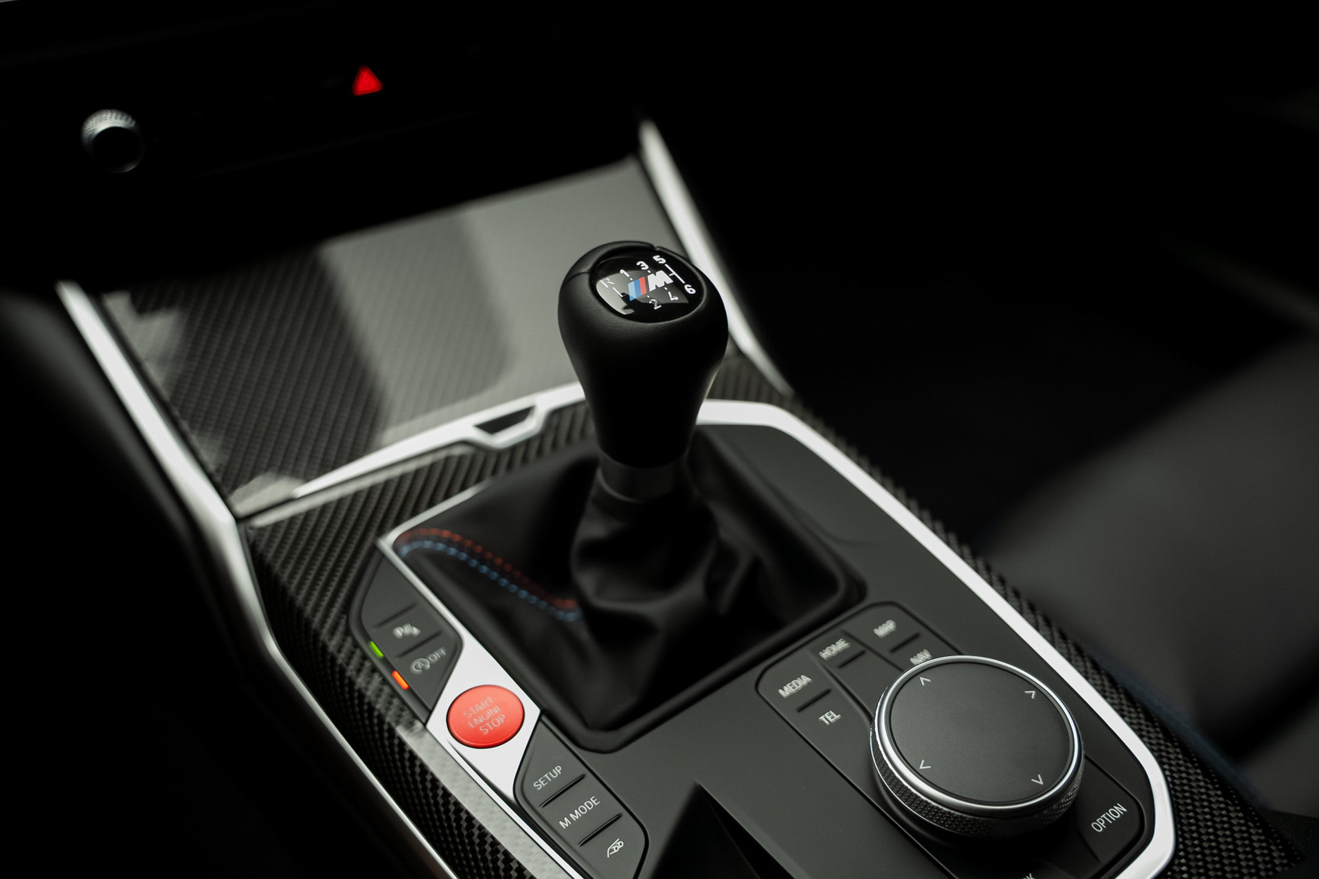 Used 2025 BMW M2 w/ Lighting Package RWD image 54