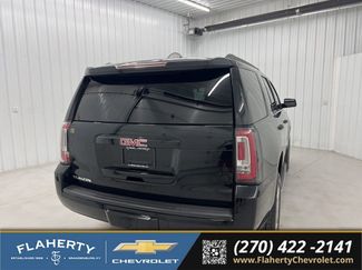 Used 2017 GMC Yukon SLE w/ SLE Value Package AWD/4WD video 3