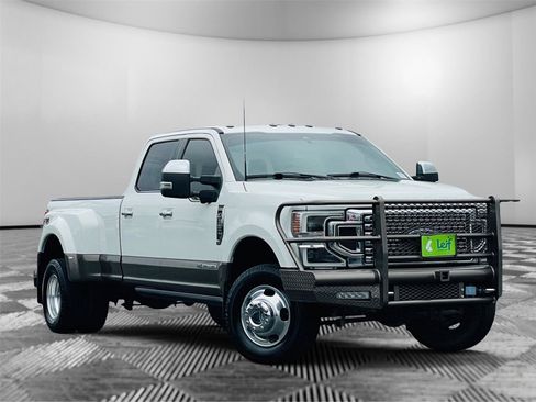 Used 2022 Ford F350 King Ranch w/ King Ranch Ultimate Package AWD/4WD image 1