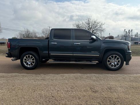 Used 2017 GMC Sierra 1500 Denali AWD/4WD image 5