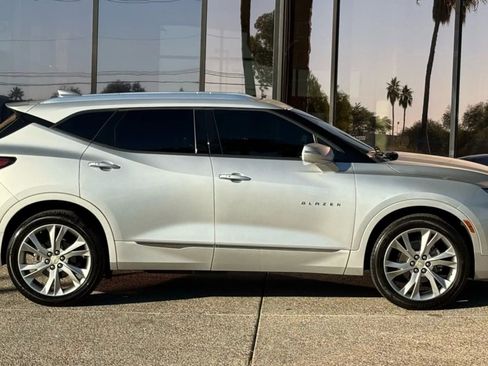 Used 2019 Chevrolet Blazer Premier w/ Sun and Wheels Package image 15
